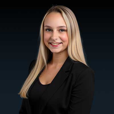 Kristyn Lyons headshot